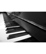 Lisitskaya Maria - Klavierunterricht für alle Altersstufen sowie Klavierbegleitung für Gesang/Gesangsunterricht von professioneller Pianistin